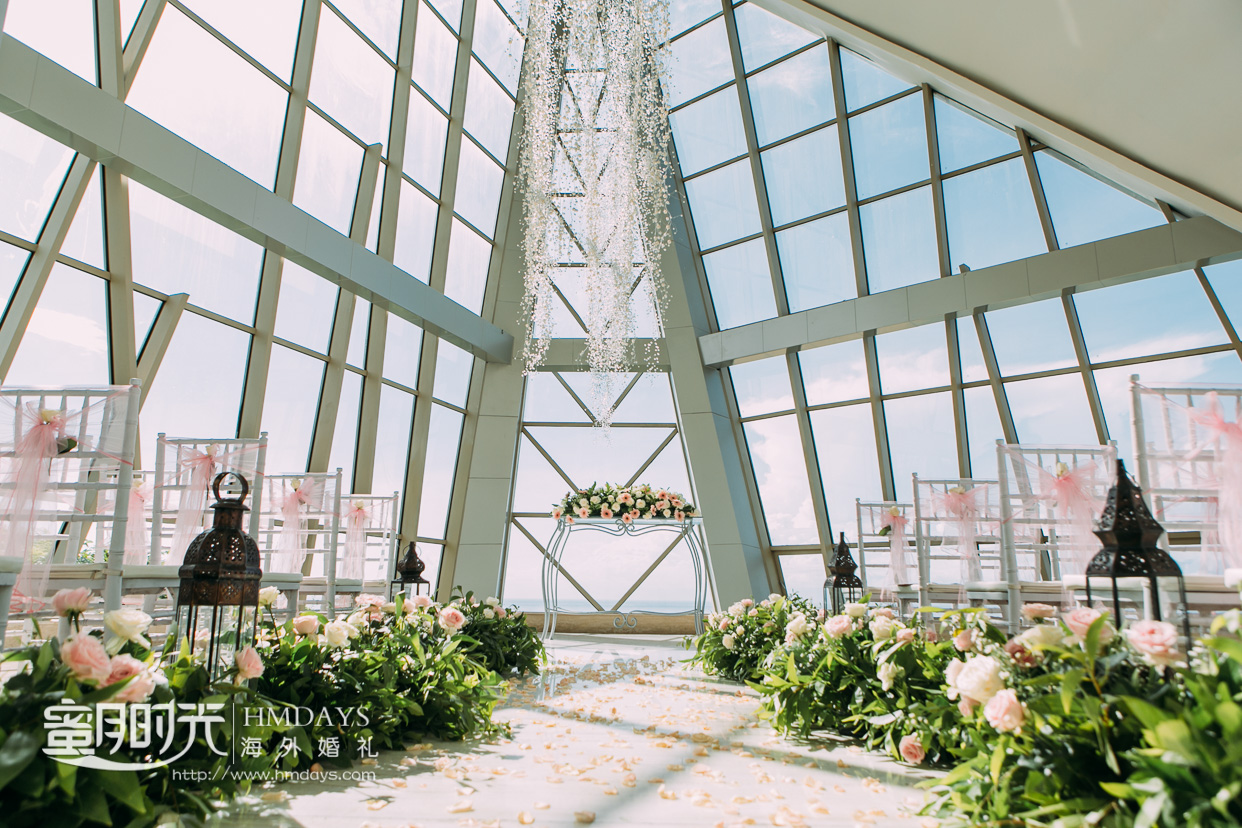 巴厘岛珍珠教堂2019布置 珍珠教堂婚礼套餐