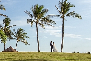 巴厘岛海神庙婚礼照片(H+M)_海外婚礼