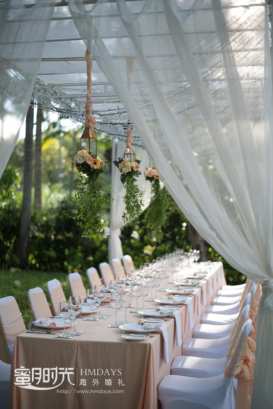 巴厘岛NUSA DUA森系花园晚宴|海外婚礼晚宴|kayumanis