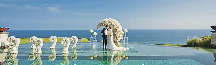 巴厘岛海之教堂(天空之镜)婚礼婚礼视频